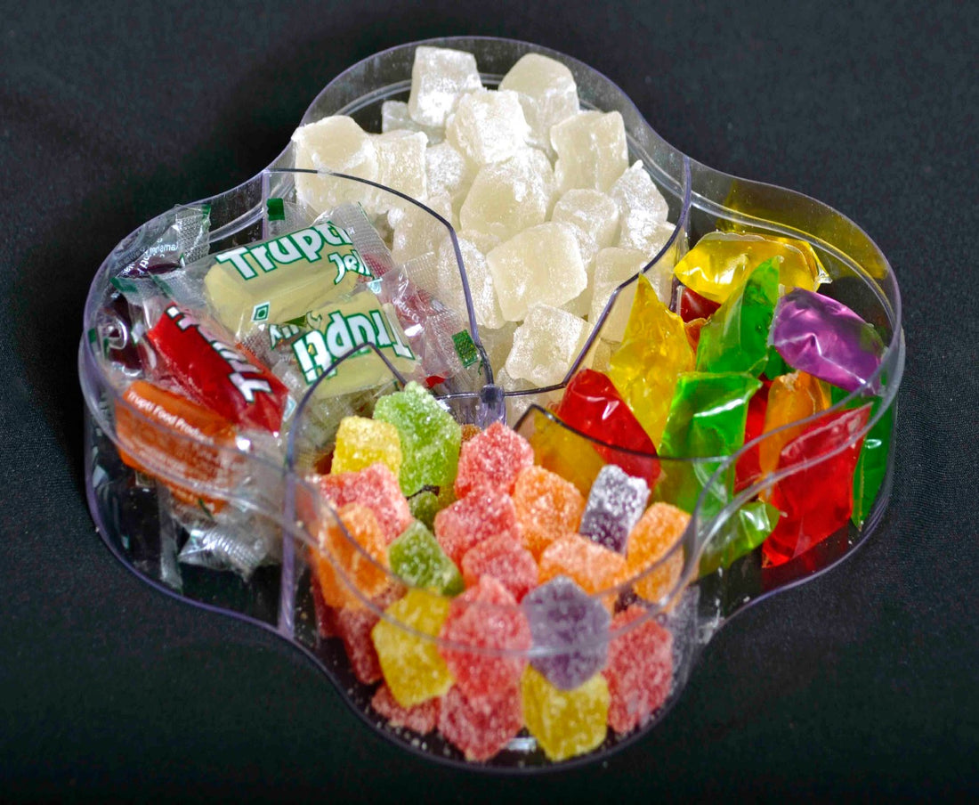 Mix 4 in one Gift hampers (Jelly cube & Chocolate) - lonavalafood