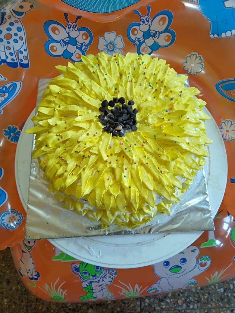 Pineapple cake (Only for Lonavala & Khandala) - lonavalafood