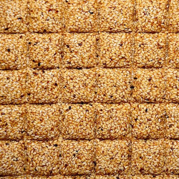 Maganlal Til (Sesame)/Tilgul Chikki - Lonavalafoods.com