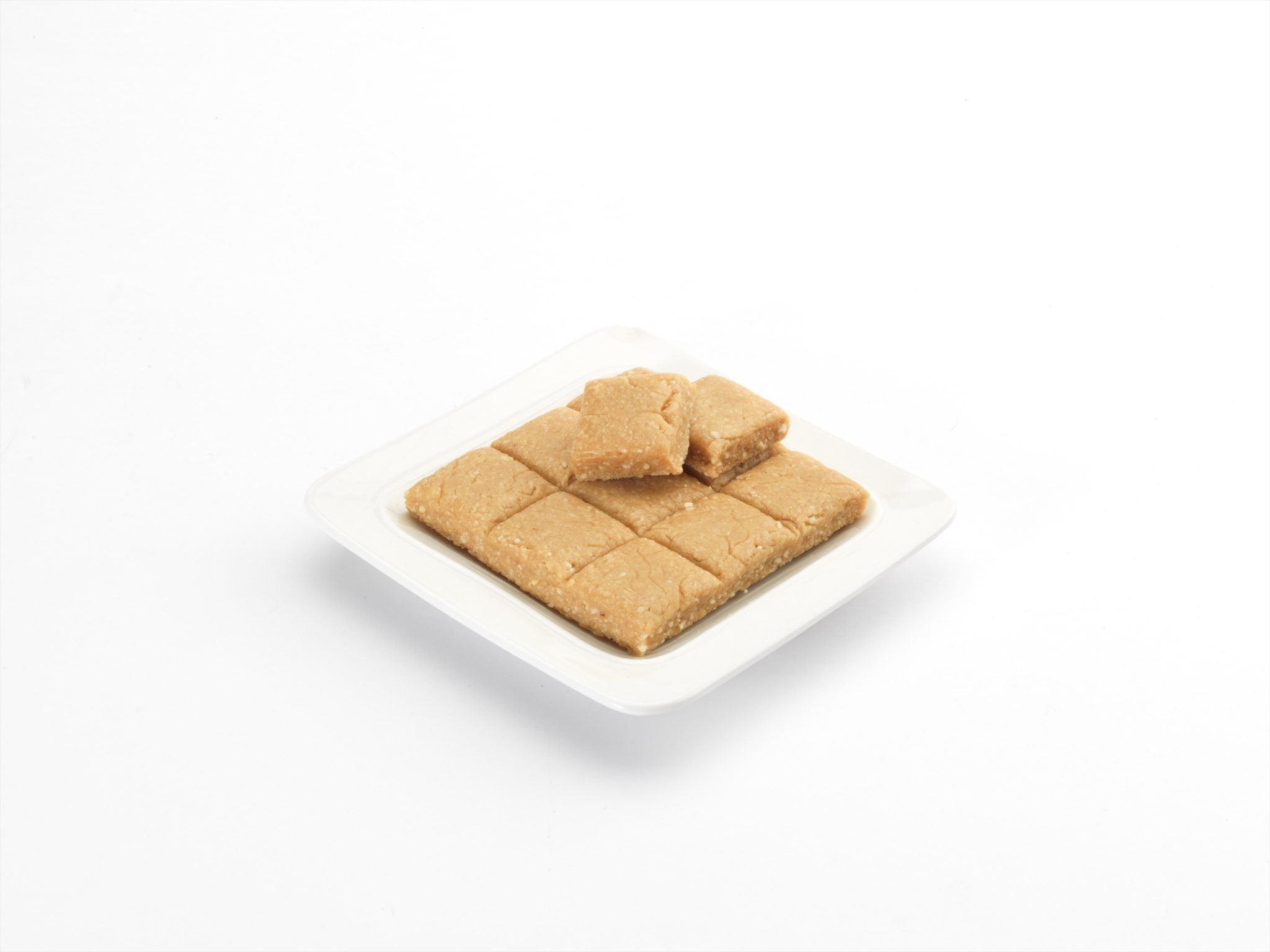 Navratna White Peanuts Chikki